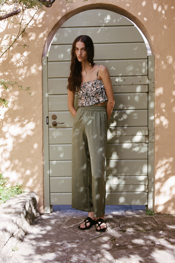 All That Remains Rylee Pants - Chive Silk