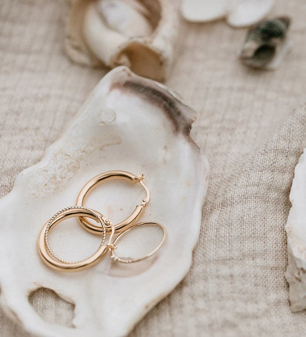 Kirstin Ash Tidal Hoops Small - Gold