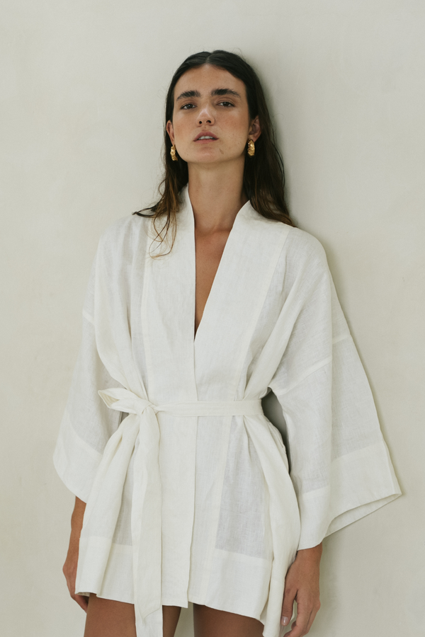 ÉSS Linen Kimono - White