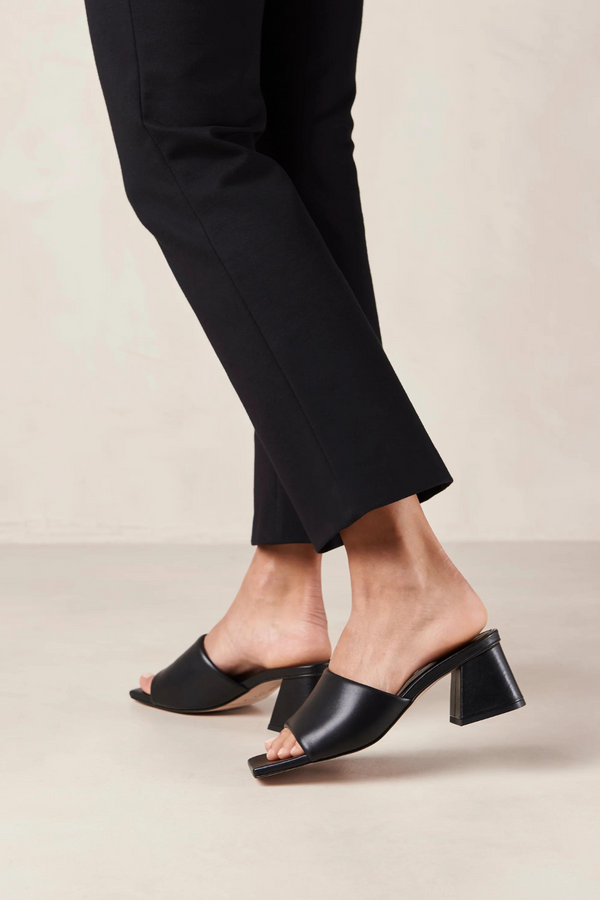 Alohas Brushed Black Mules - Black