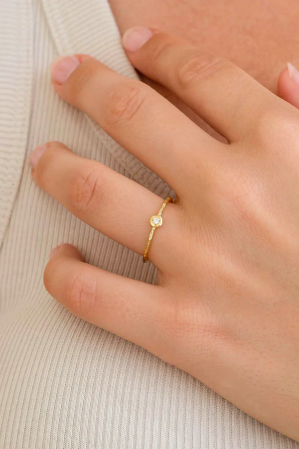 By Charlotte Guiding Light Ring - Gold