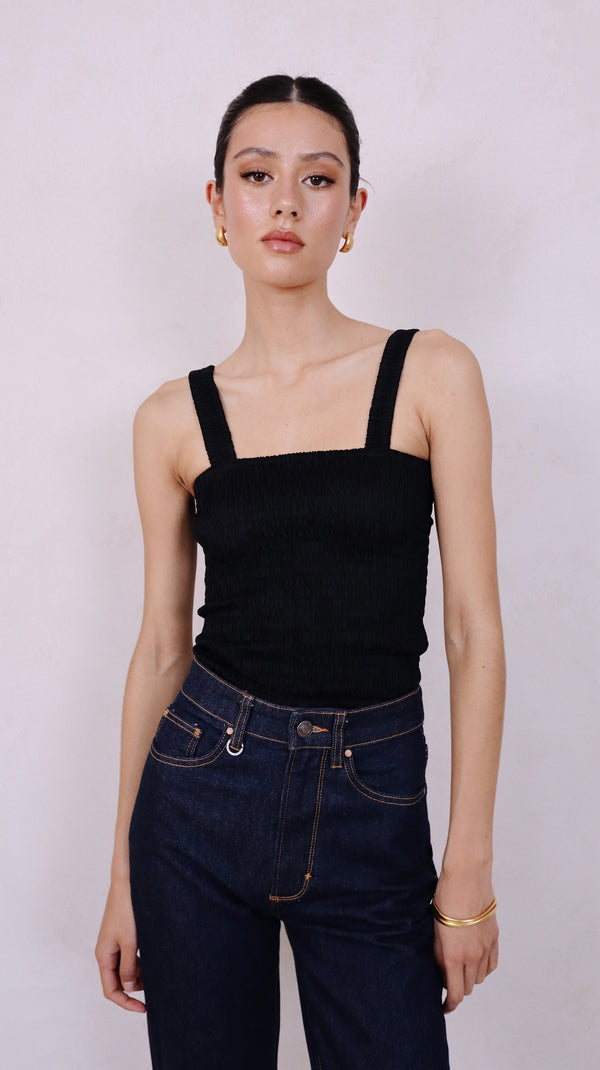 ÉSS The Bee Elastic Ruched Top - Black