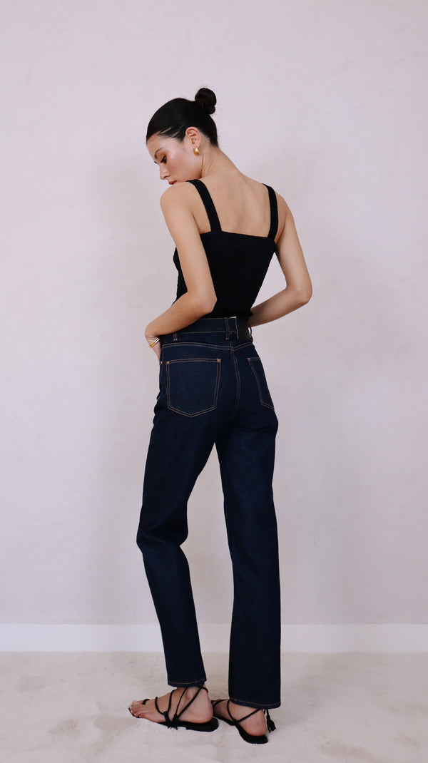 ÉSS The Bee Elastic Ruched Top - Black