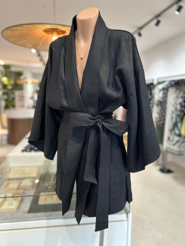 ÉSS Linen Kimono - Black