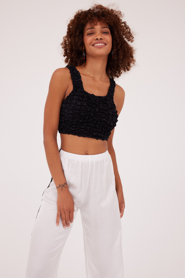 ÉSS The Mia Elastic Crop - Black