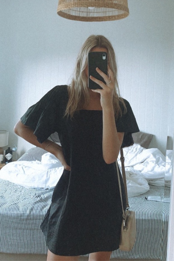 ÉSS Lea Rose Linen Mini Dress - Black