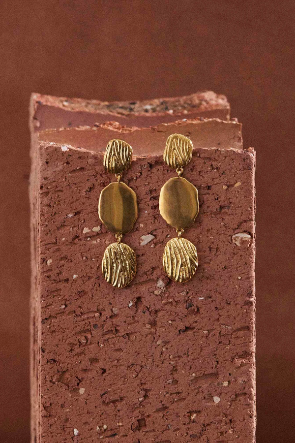 Kirstin Ash Reflection Earrings - Gold