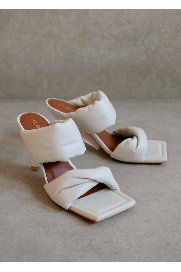 Alohas Twist Strap Heel - White