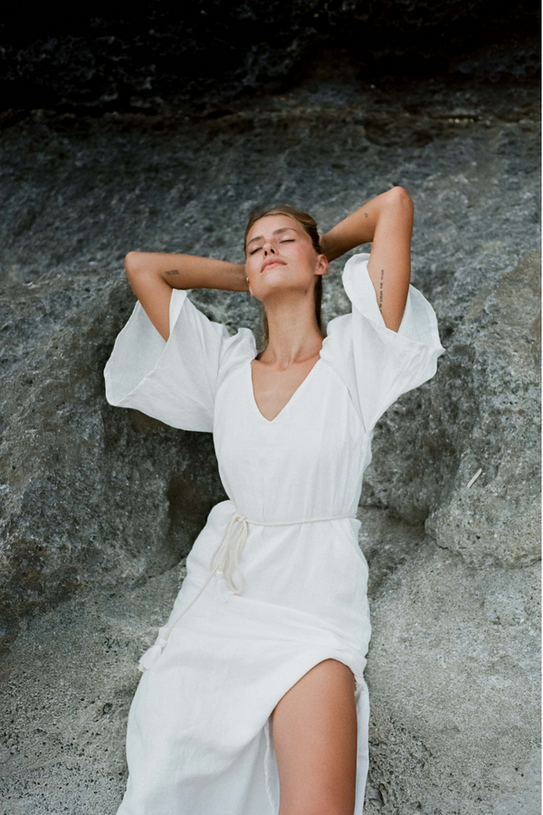 ÉSS Celeste Linen Maxi Dress - White