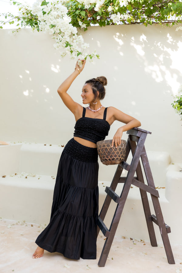 ÉSS Elly Elastic Cropped Top - Black